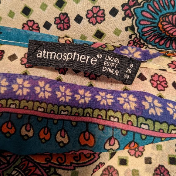 Bundle Patterned Sheer Top & Tank - Picture 6 of 10